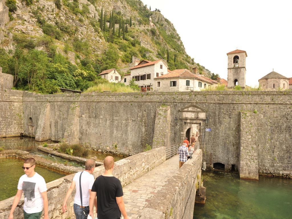 Una Apartments Kotor Exterior foto
